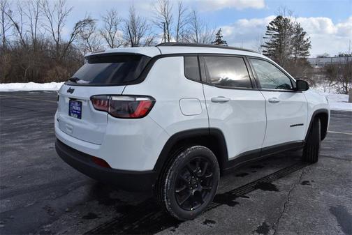 2026 Jeep Compass Latitude