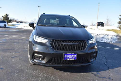 2026 Chrysler Pacifica L