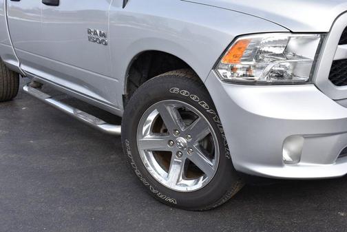 2017 RAM 1500 Express