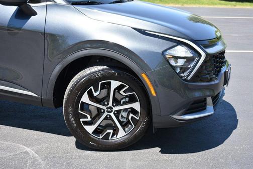Gravity Gray 2023 Kia Sportage EX