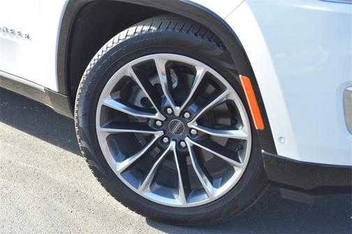 2024 Jeep Wagoneer L Series III 4x4