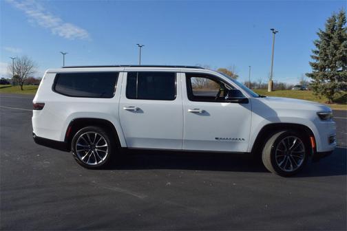 2024 Jeep Wagoneer L Series III 4x4