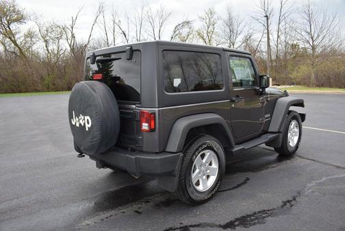 Granite Crystal Metallic Clearcoat 2017 Jeep Wrangler Sport