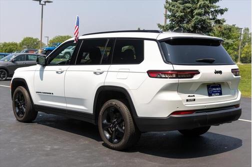 2023 Jeep Grand Cherokee L Altitude
