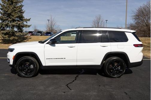 2023 Jeep Grand Cherokee L Altitude