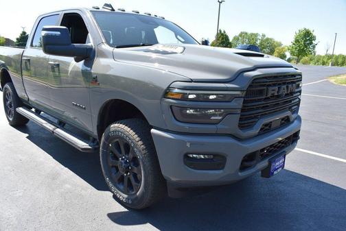 Ceramic Gray Clearcoat 2026 RAM 2500 Laramie Crew Cab 4x4 6'4' Box