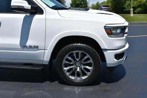 Bright White Clearcoat 2021 RAM 1500 Laramie