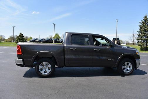 Granite Crystal Metallic Clearcoat 2026 RAM 1500 Big Horn/Lone Star