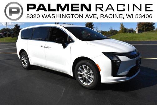 Bright White Clearcoat 2027 Chrysler Pacifica L