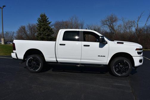 Bright White Clearcoat 2026 RAM 2500 Big Horn Crew Cab 4x4 6'4' Box