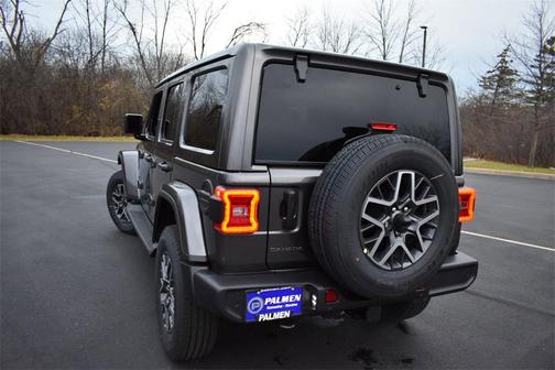 2026 Jeep Wrangler 4-Door Sahara 4x4