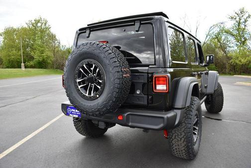 Black Clearcoat 2026 Jeep Wrangler Willys