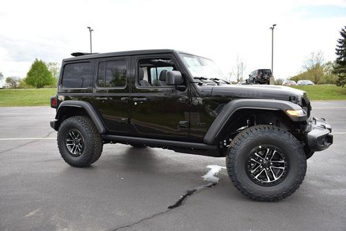Black Clearcoat 2026 Jeep Wrangler Willys