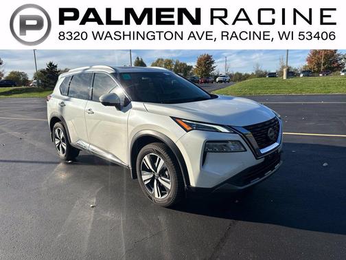 Pearl White Tricoat 2023 Nissan Rogue SL