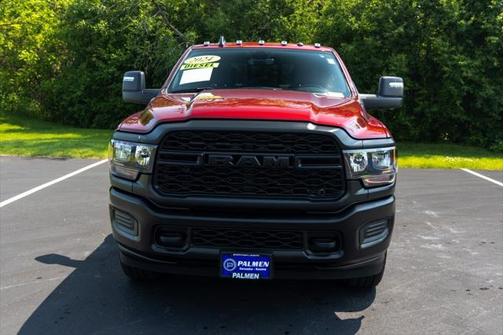 2024 RAM 2500 Tradesman Crew Cab 4x4 8' Box