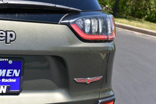 Olive Green Pearlcoat 2019 Jeep Cherokee Trailhawk