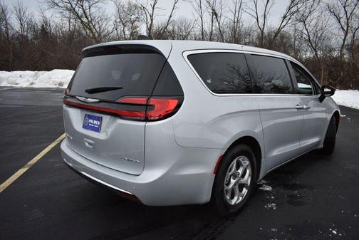 2024 Chrysler Pacifica Limited