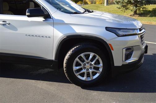 2022 Chevrolet Traverse LS
