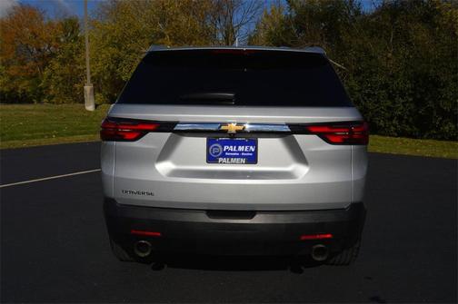 2022 Chevrolet Traverse LS