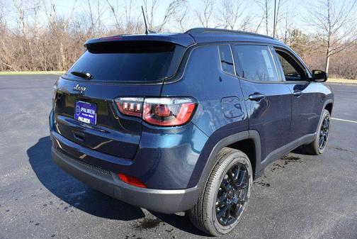 Fathom Blue Pearl Coat 2026 Jeep Compass Latitude