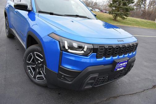 Hydro Blue Pearlcoat 2026 Jeep Cherokee Limited
