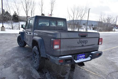 2026 Jeep Gladiator Sport
