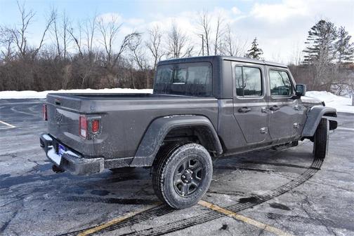 2026 Jeep Gladiator Sport