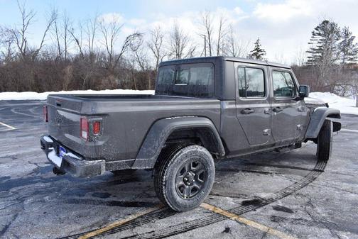 2026 Jeep Gladiator Sport