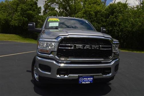 2023 RAM 2500 Tradesman Crew Cab 4x4 6'4' Box