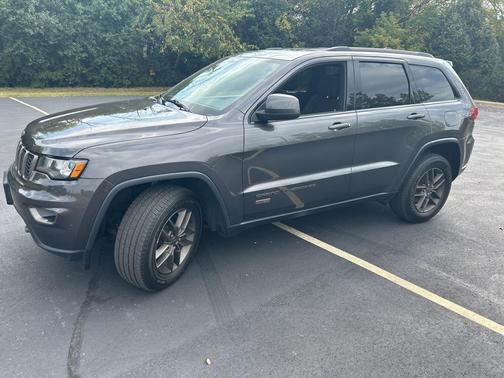 2016 Jeep Grand Cherokee 75th Anniversary
