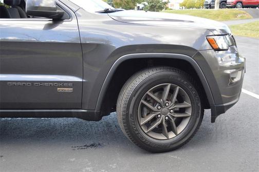 2016 Jeep Grand Cherokee 75th Anniversary