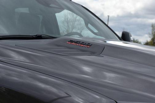 Granite Crystal Metallic Clearcoat 2026 RAM 2500 Laramie Crew Cab 4x4 6'4' Box