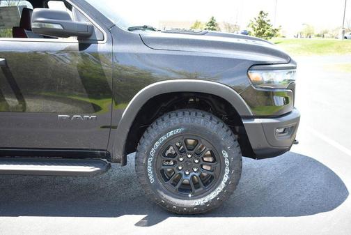 Diamond Black Crystal Pearlcoat 2026 RAM 1500 Rebel