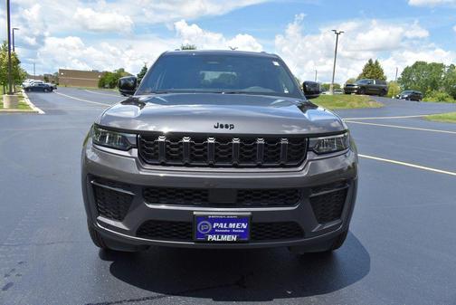 Baltic Gray Metallic Clearcoat 2026 Jeep Grand Cherokee Altitude