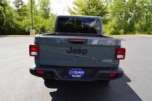 2025 Jeep Gladiator Sport