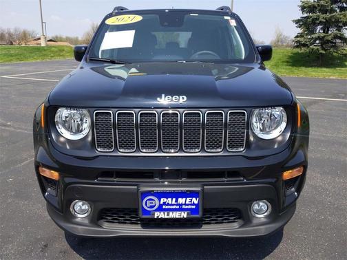 Photo 2 of 25 of 2021 Jeep Renegade Latitude