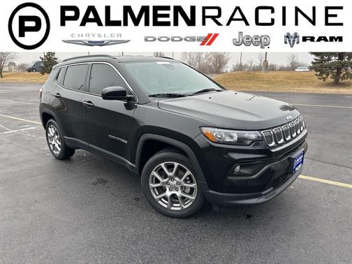 2022 Jeep Compass Latitude Lux