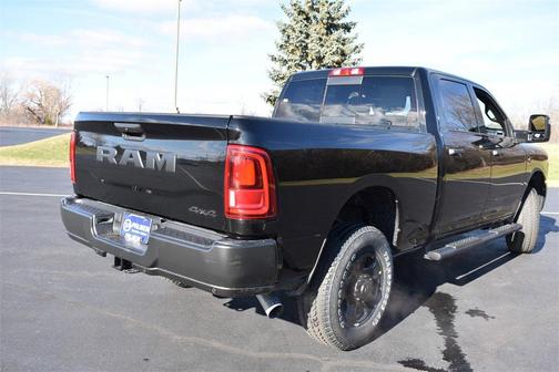 2026 RAM 2500 Tradesman Crew Cab 4x4 6'4' Box
