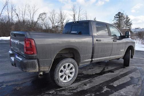 2026 RAM 2500 Laramie Crew Cab 4x4 6'4' Box