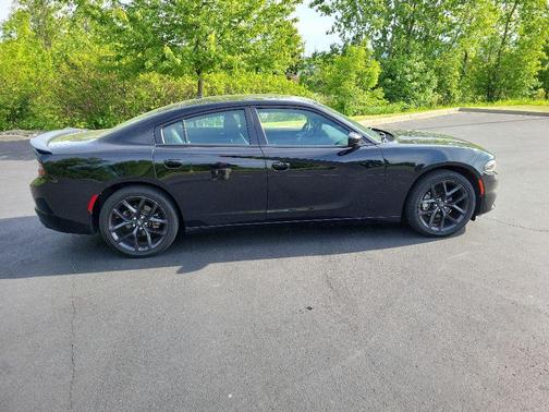 Pitch Black Clearcoat 2021 Dodge Charger SXT