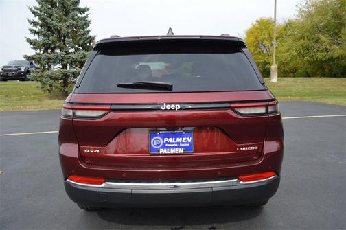 2025 Jeep Grand Cherokee Laredo
