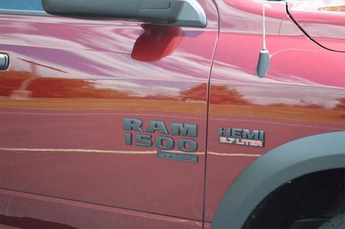 2024 RAM 1500 Classic Warlock Crew Cab 4x4 5'7' Box