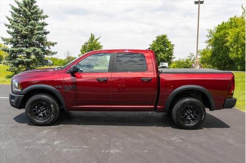 2024 RAM 1500 Classic Warlock Crew Cab 4x4 5'7' Box