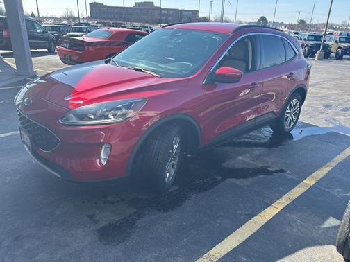 Rapid Red Metallic Tinted Clearcoat 2021 Ford Escape SEL
