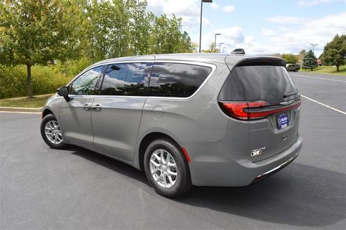 2025 Chrysler Pacifica L