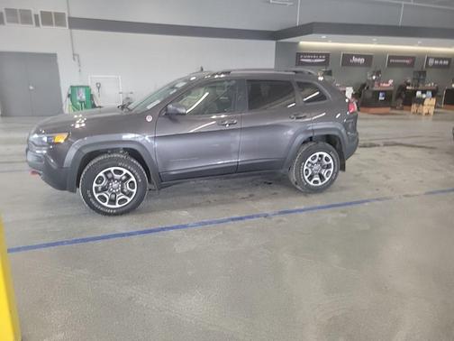 2021 Jeep Cherokee Trailhawk