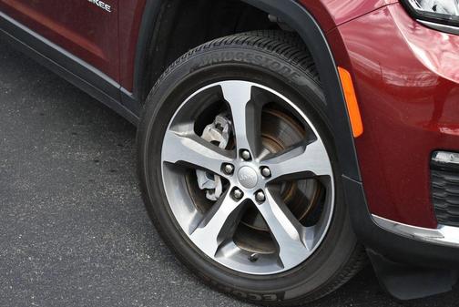 Velvet Red Pearlcoat 2024 Jeep Grand Cherokee L Limited