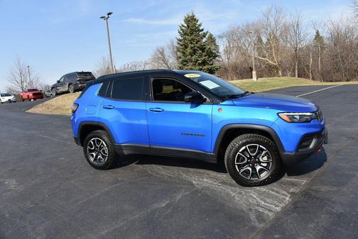 Hydro Blue Pearlcoat 2025 Jeep Compass Trailhawk