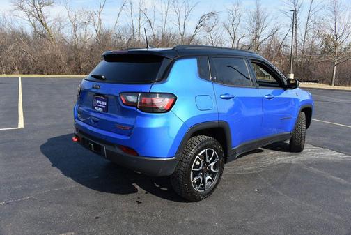 Hydro Blue Pearlcoat 2025 Jeep Compass Trailhawk