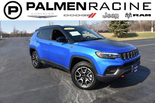 Hydro Blue Pearlcoat 2025 Jeep Compass Trailhawk